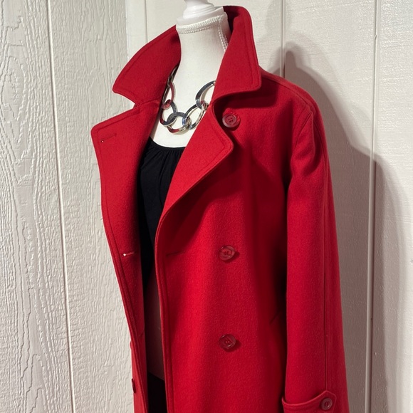 London Fog Jackets & Blazers - Vintage 100% Wool trench coat